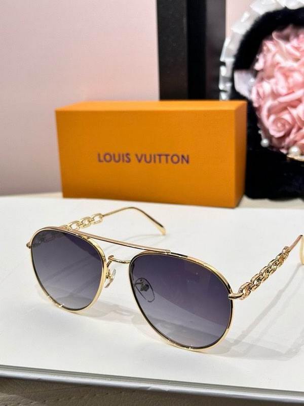 LV Sunglasses 753